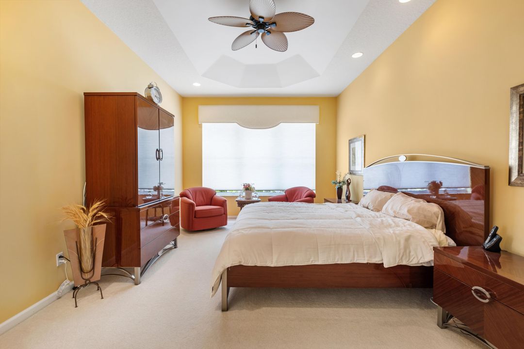 合同活跃: $499,000 (3 贝兹, 2 浴室, 2099 平方英尺)