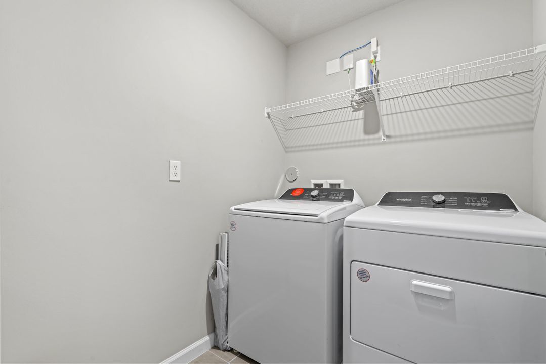 待售: $459,900 (3 贝兹, 2 浴室, 1804 平方英尺)