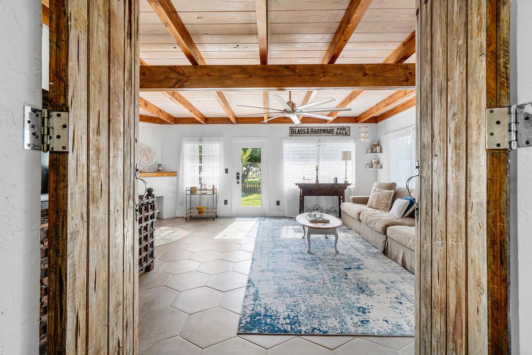 Activo con contrato: $625,000 (2 camas, 2 baños, 1209 Pies cuadrados)