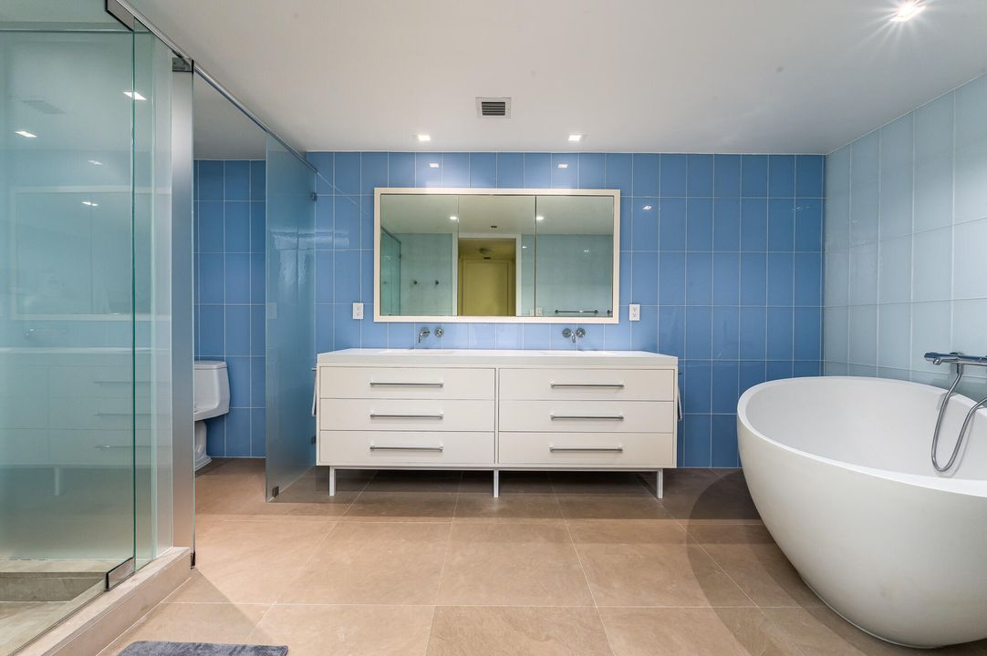 For Rent: $17,500 (2 beds, 2 baths, 1600 Square Feet)