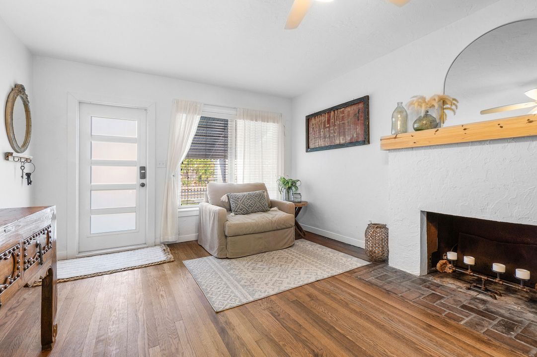 Activo con contrato: $625,000 (2 camas, 2 baños, 1209 Pies cuadrados)