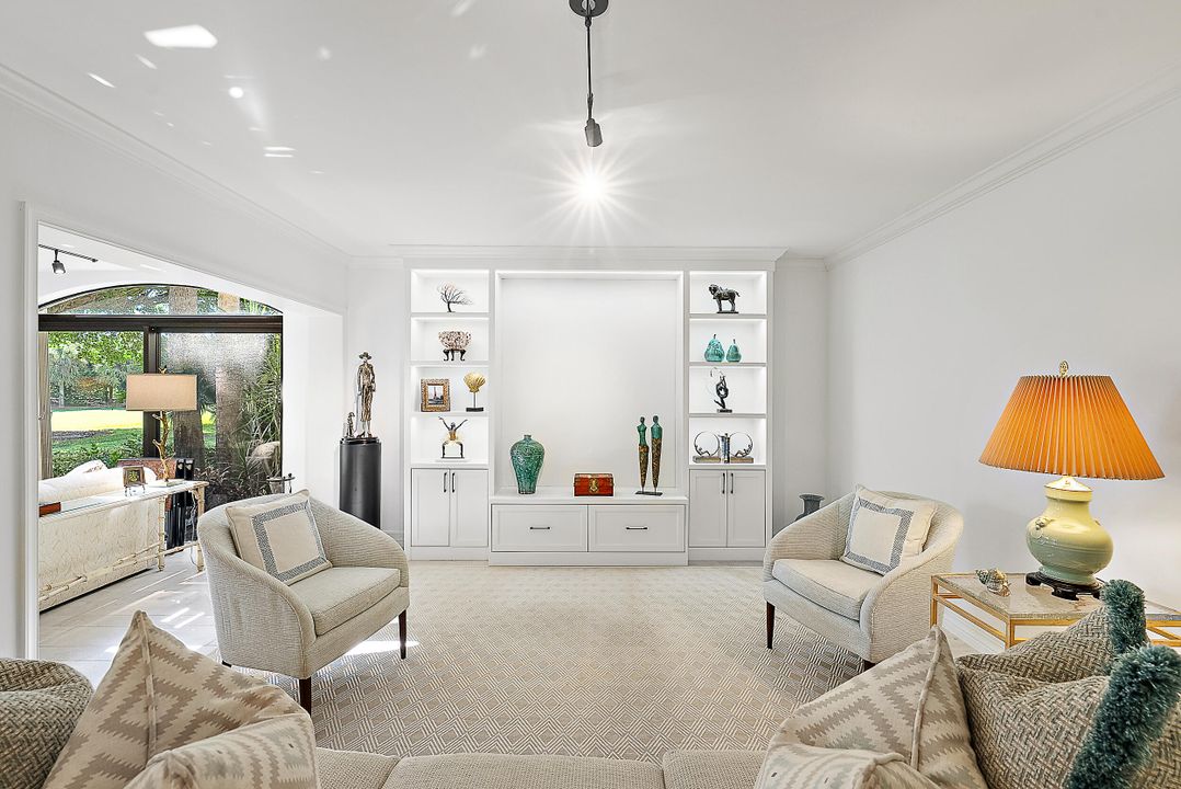 For Sale: $720,000 (2 beds, 2 baths, 1478 Square Feet)