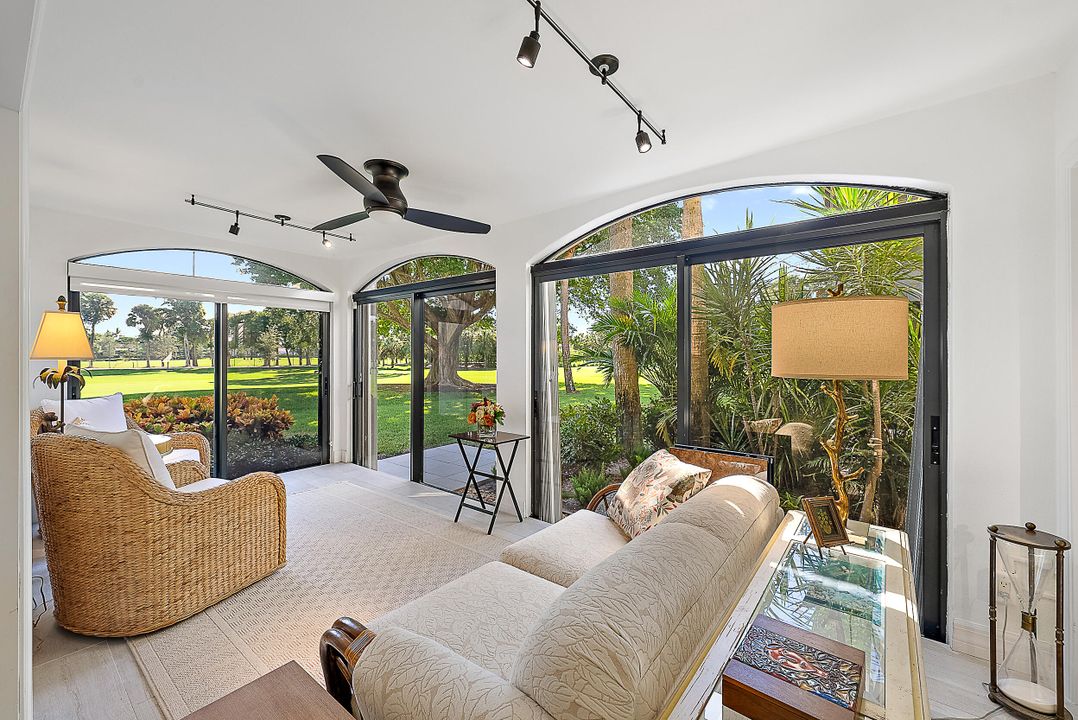 For Sale: $720,000 (2 beds, 2 baths, 1478 Square Feet)