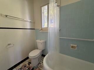 For Rent: $1,750 (1 beds, 1 baths, 345 Square Feet)
