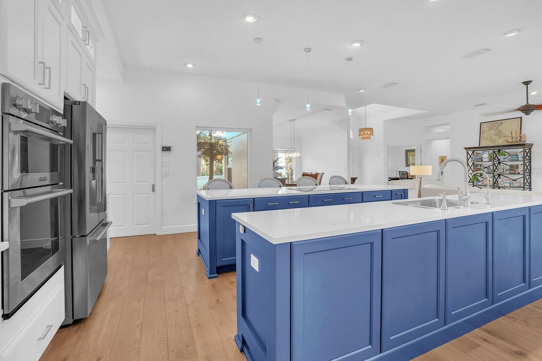 待售: $1,500,000 (3 贝兹, 3 浴室, 2516 平方英尺)