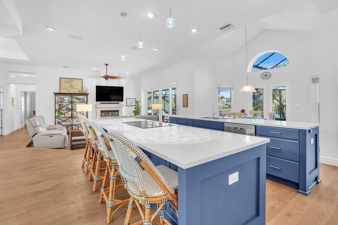 待售: $1,500,000 (3 贝兹, 3 浴室, 2516 平方英尺)