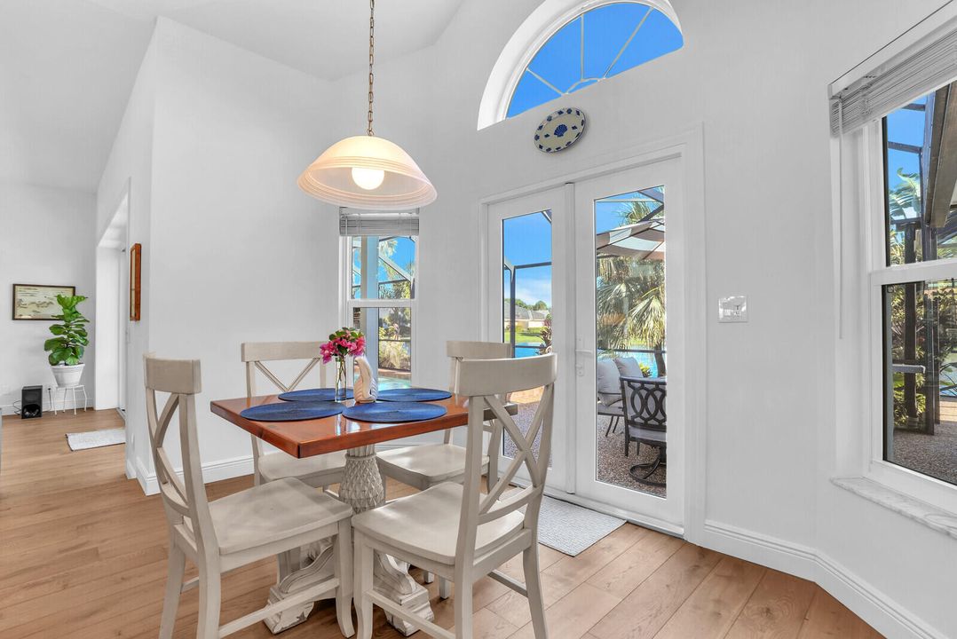 待售: $1,500,000 (3 贝兹, 3 浴室, 2516 平方英尺)