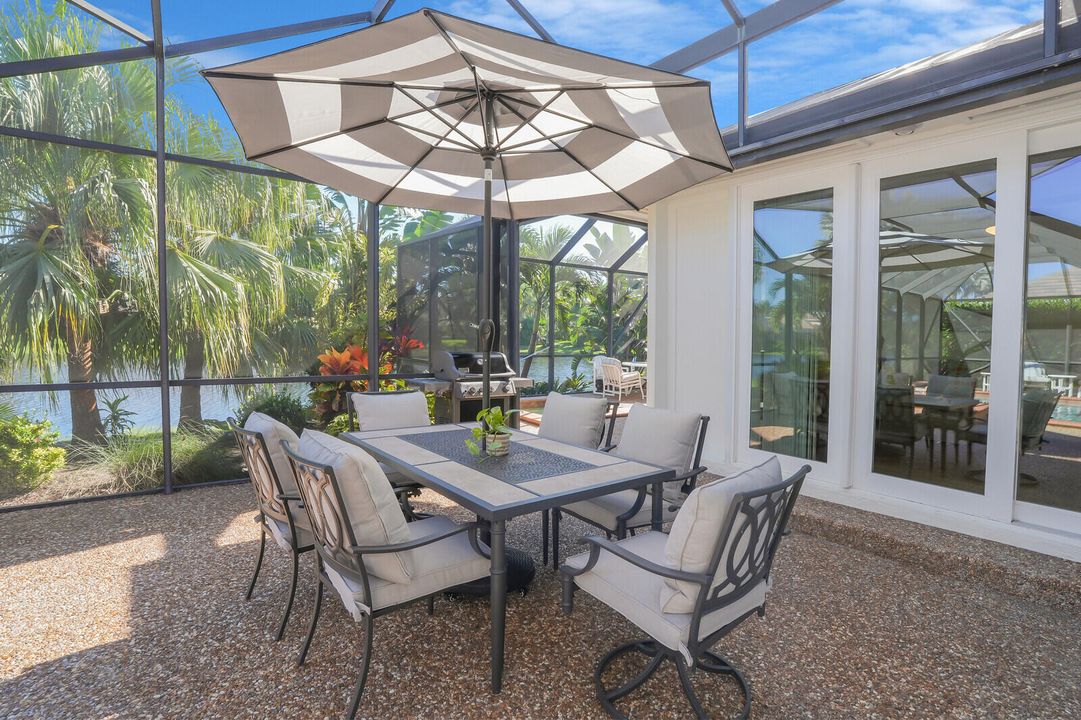 待售: $1,500,000 (3 贝兹, 3 浴室, 2516 平方英尺)