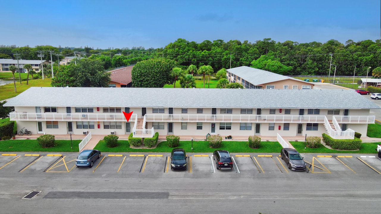 待售: $85,000 (1 贝兹, 1 浴室, 558 平方英尺)