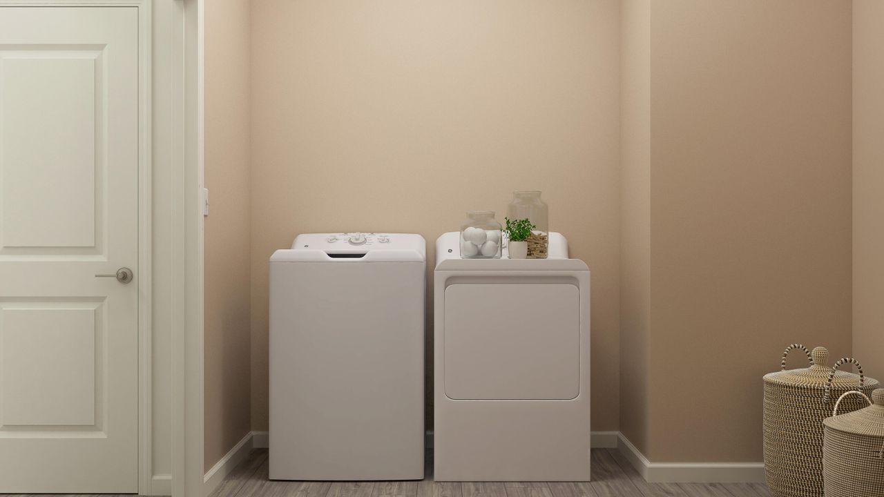 For Sale: $353,730 (2 beds, 2 baths, 1483 Square Feet)