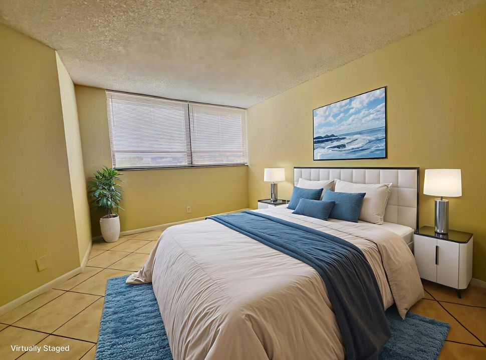 待售: $140,000 (1 贝兹, 1 浴室, 775 平方英尺)