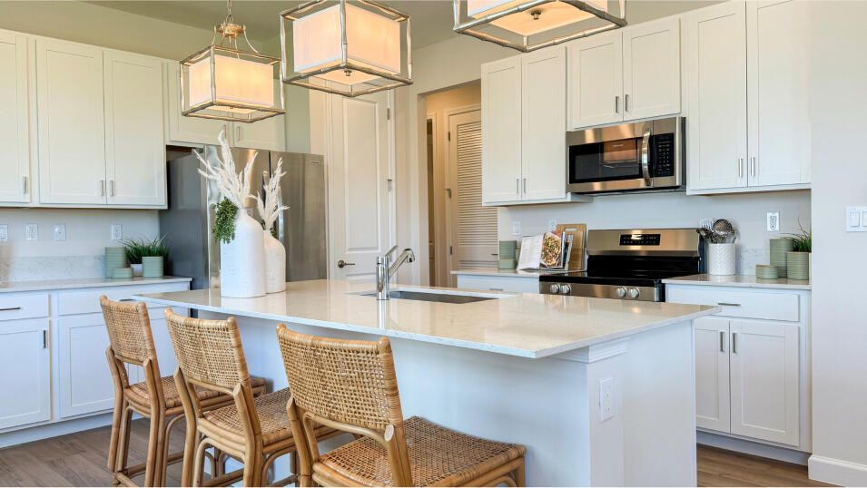 Active With Contract: $398,524 (3 beds, 3 baths, 2002 Square Feet)