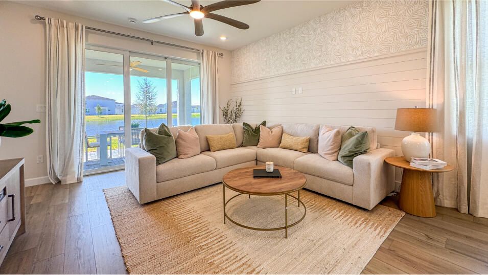 Active With Contract: $398,524 (3 beds, 3 baths, 2002 Square Feet)