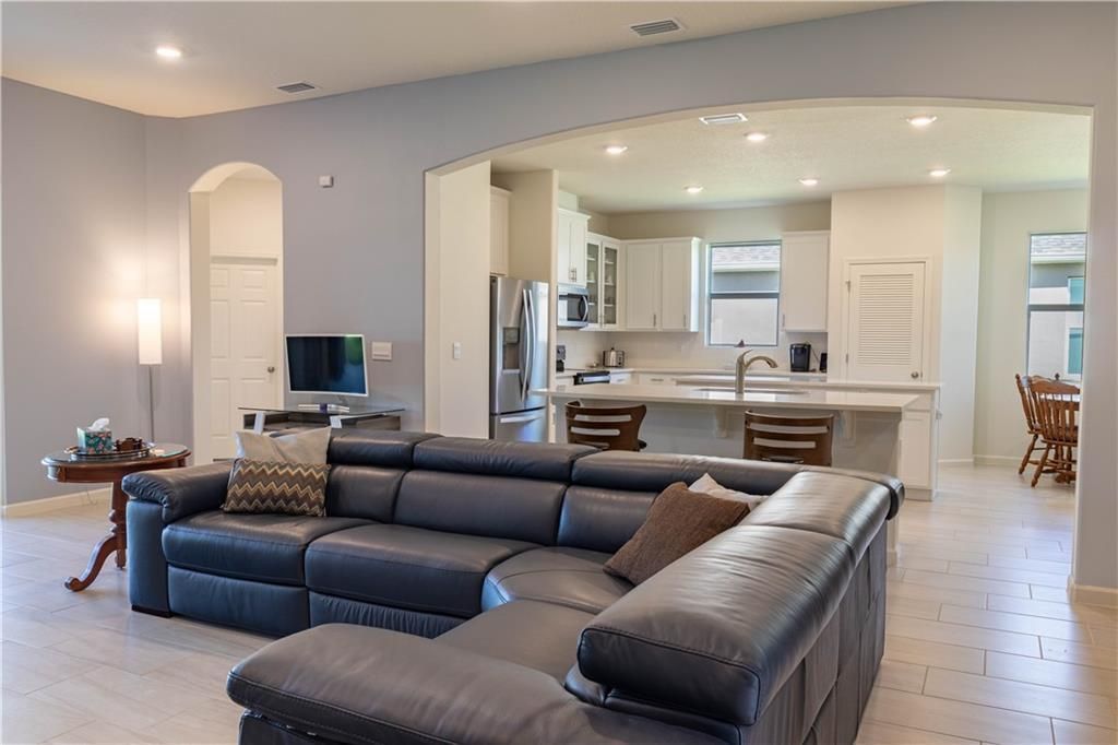 待售: $519,000 (3 贝兹, 3 浴室, 2290 平方英尺)