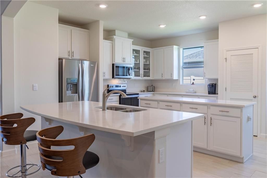 待售: $519,000 (3 贝兹, 3 浴室, 2290 平方英尺)