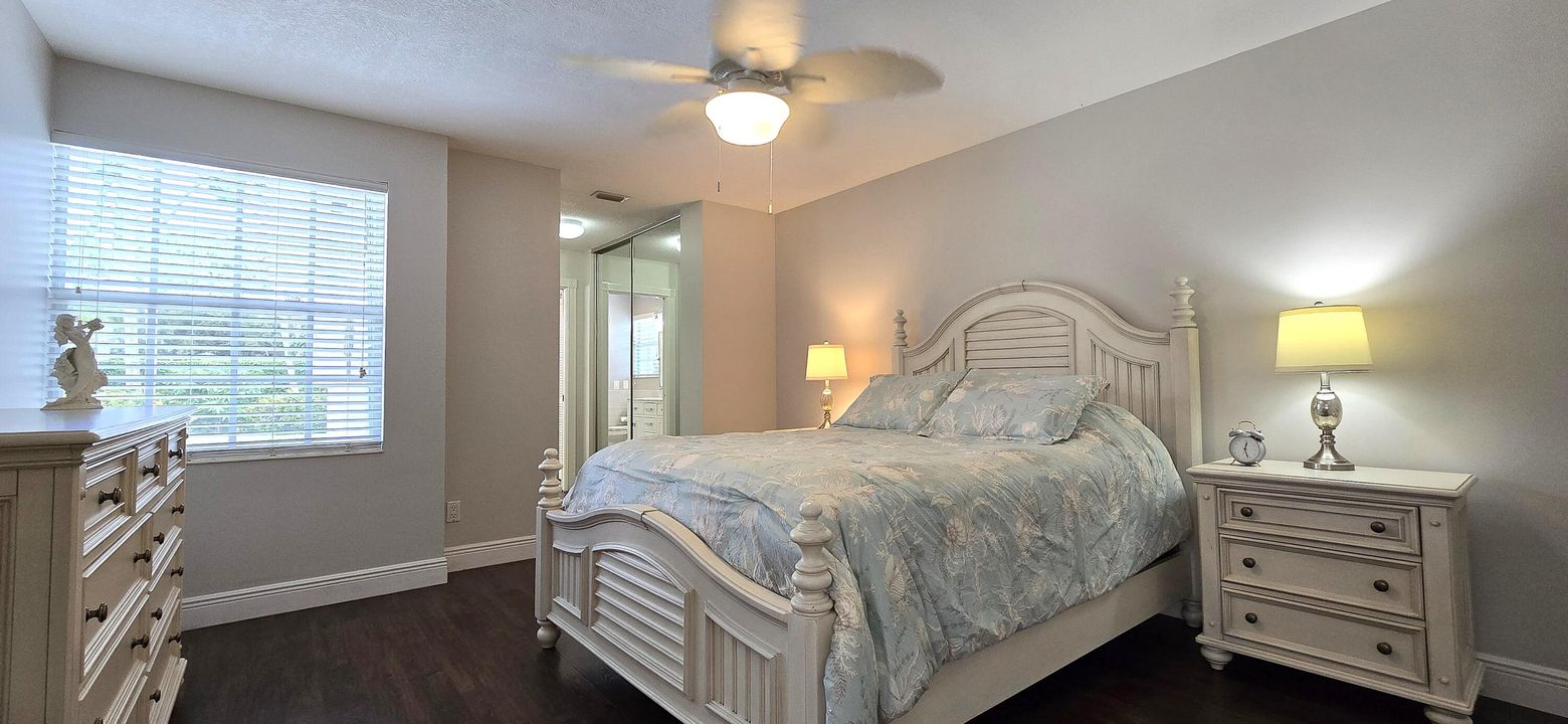 For Sale: $549,000 (2 beds, 2 baths, 1385 Square Feet)