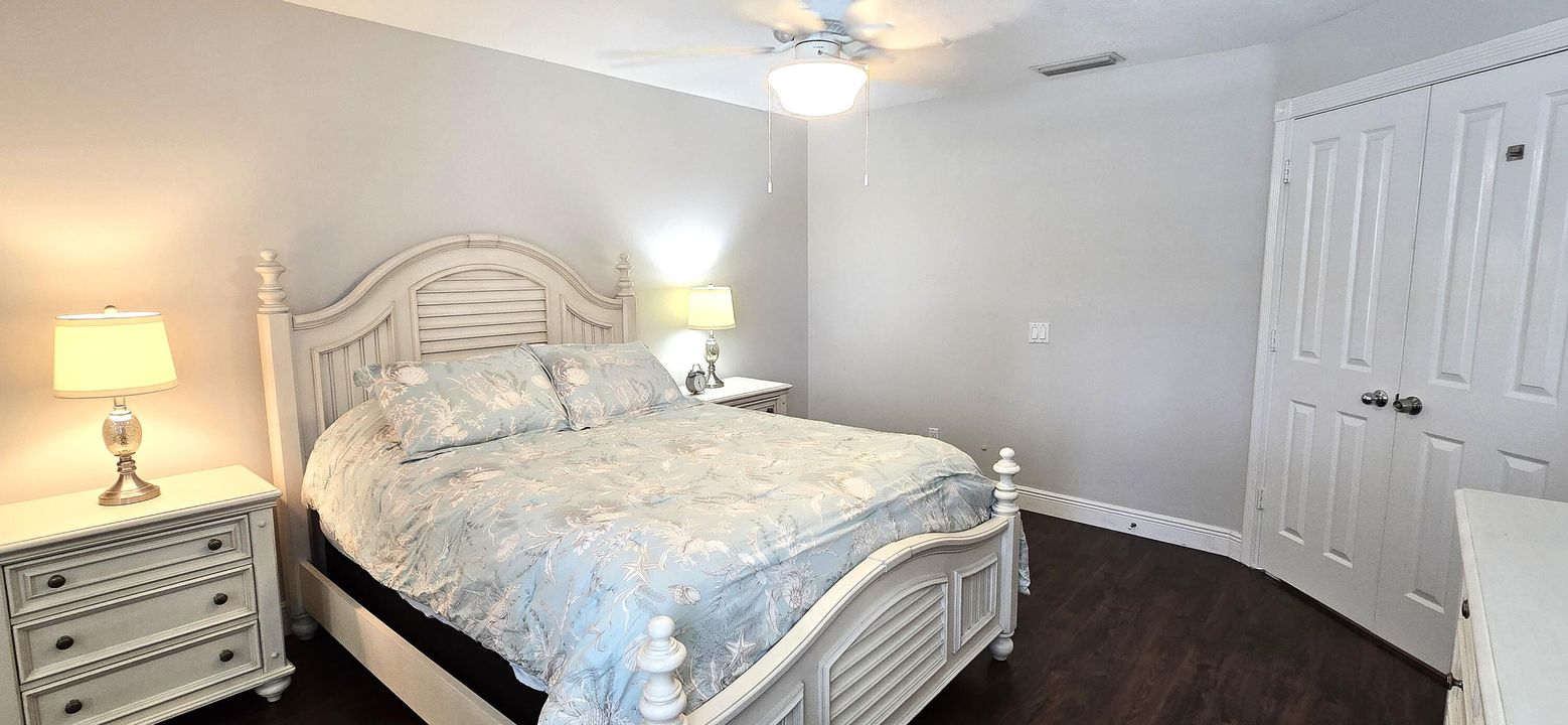 For Sale: $549,000 (2 beds, 2 baths, 1385 Square Feet)