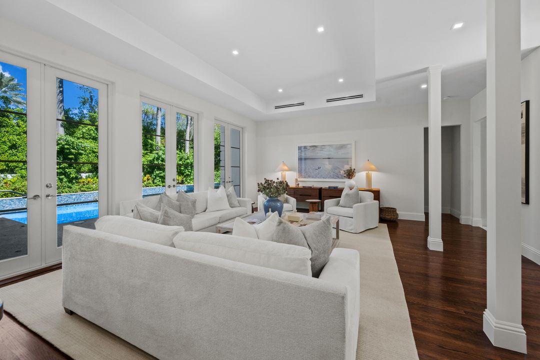 待售: $15,250,000 (5 贝兹, 5 浴室, 4187 平方英尺)