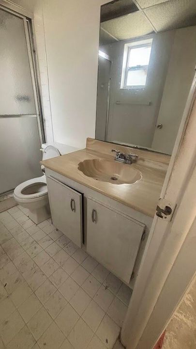 For Sale: $110,000 (2 beds, 2 baths, 959 Square Feet)