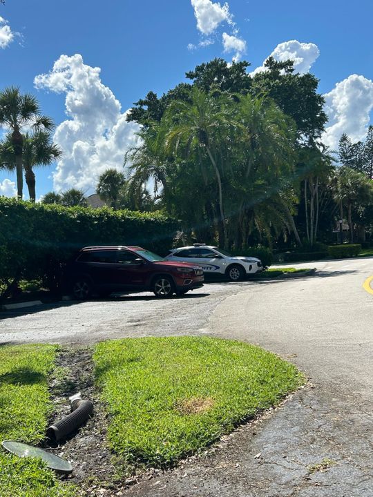 Под контрактом: $5,499 (1 спален, 1 ванн, 900 Квадратных фут)