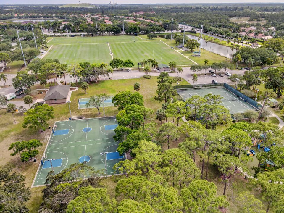 En Renta: $4,200 (2 camas, 2 baños, 1400 Pies cuadrados)