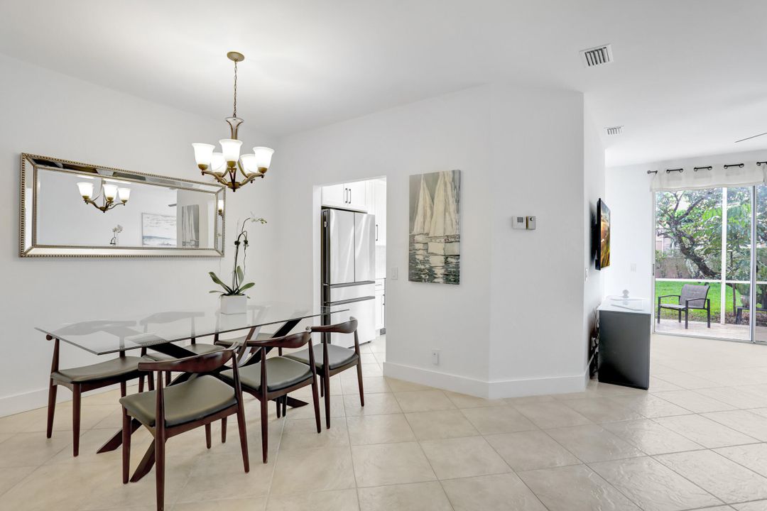 For Sale: $515,000 (3 beds, 2 baths, 1549 Square Feet)