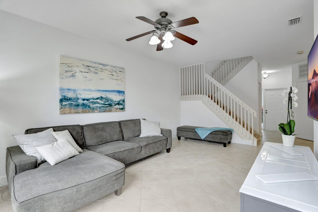 For Sale: $515,000 (3 beds, 2 baths, 1549 Square Feet)