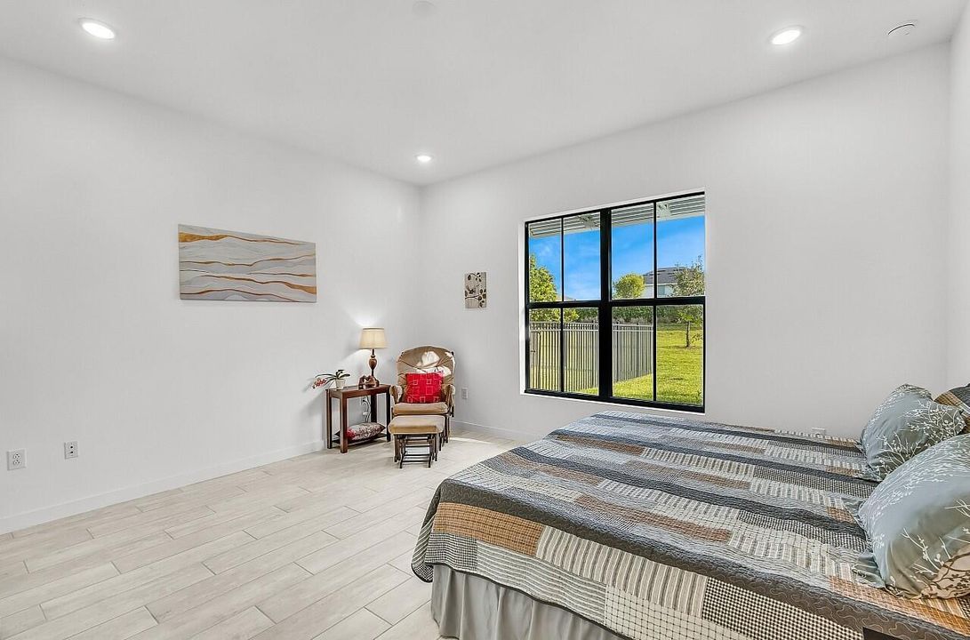 En Venta: $505,000 (3 camas, 2 baños, 1925 Pies cuadrados)