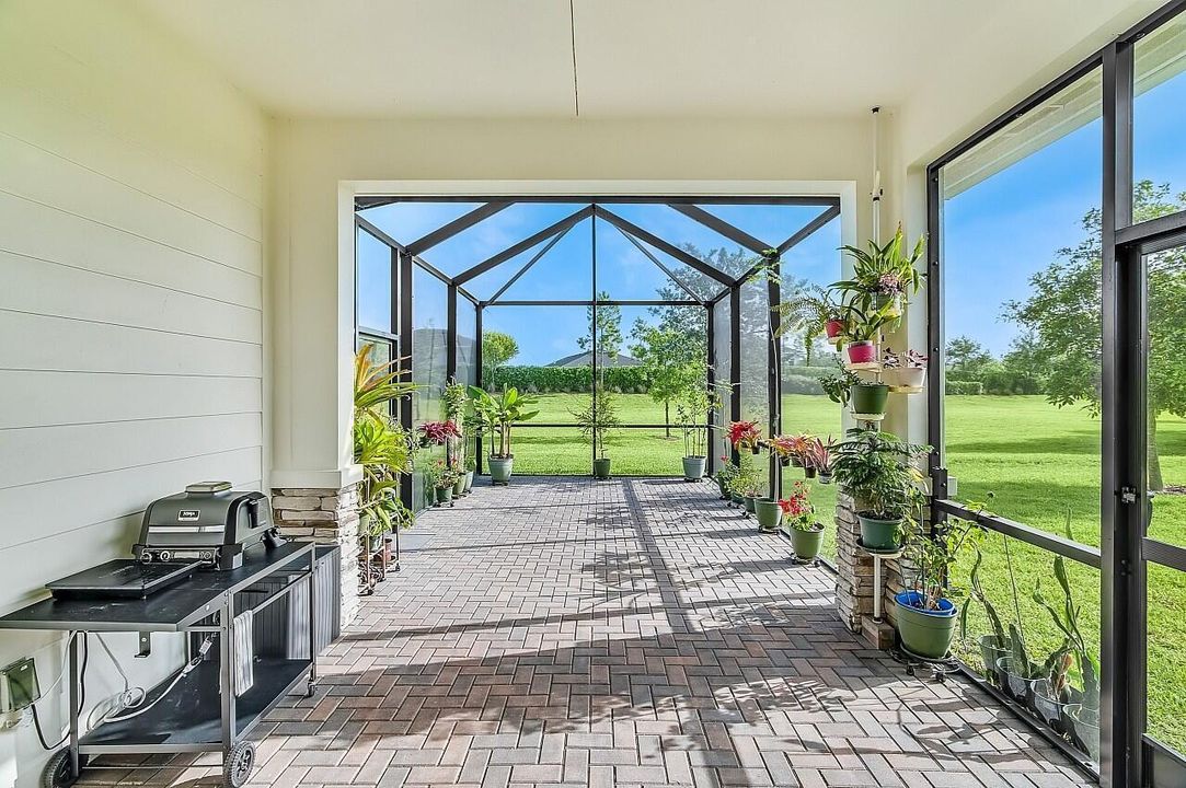 En Venta: $505,000 (3 camas, 2 baños, 1925 Pies cuadrados)