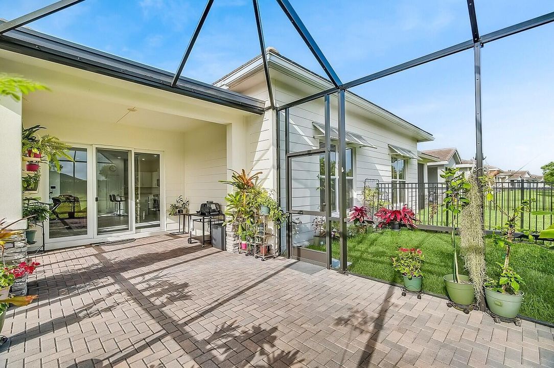 En Venta: $505,000 (3 camas, 2 baños, 1925 Pies cuadrados)