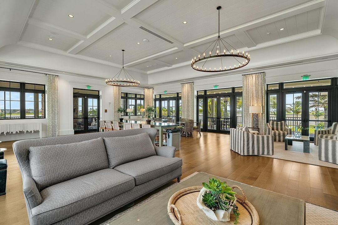 En Venta: $505,000 (3 camas, 2 baños, 1925 Pies cuadrados)