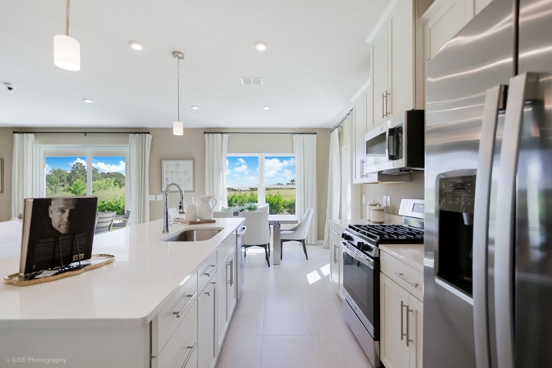 For Sale: $497,500 (4 beds, 3 baths, 2144 Square Feet)