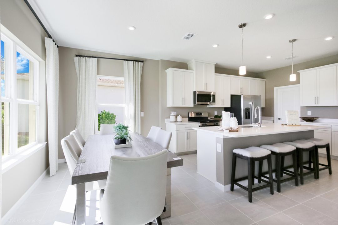 For Sale: $497,500 (4 beds, 3 baths, 2144 Square Feet)