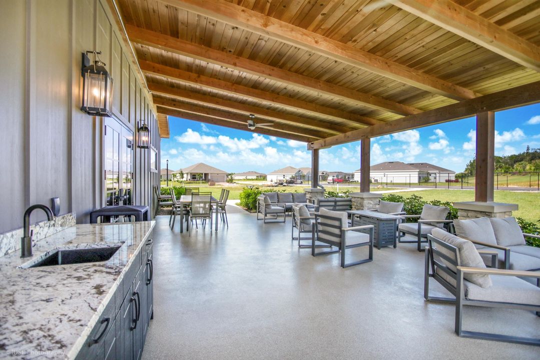 For Sale: $497,500 (4 beds, 3 baths, 2144 Square Feet)