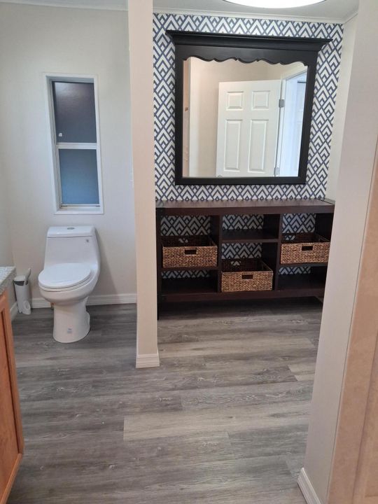 Active With Contract: $199,000 (3 beds, 2 baths, 1512 Square Feet)