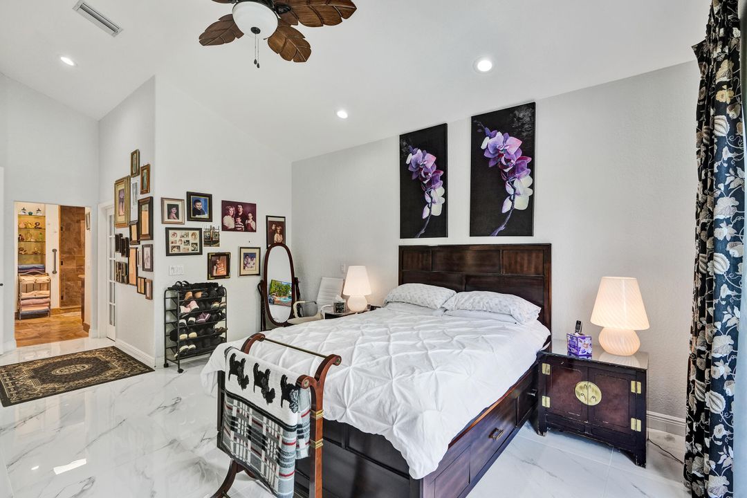 Active With Contract: $799,995 (2 beds, 2 baths, 1936 Square Feet)