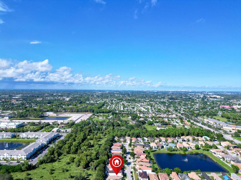 For Sale: $479,000 (3 beds, 2 baths, 1816 Square Feet)