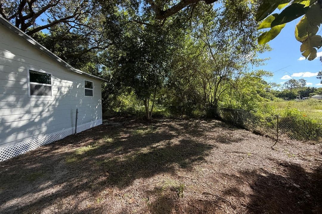 合同活跃: $198,500 (4 贝兹, 2 浴室, 760 平方英尺)