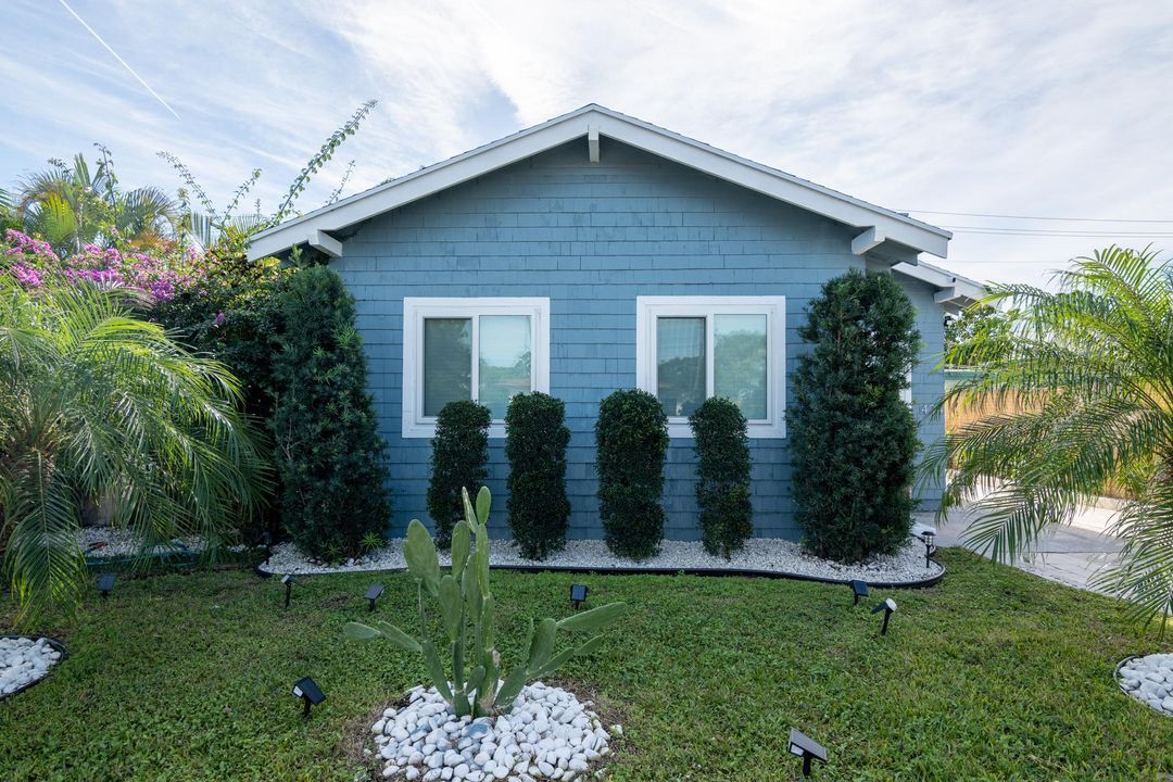 For Sale: $715,000 (0 beds, 0 baths, 1612 Square Feet)