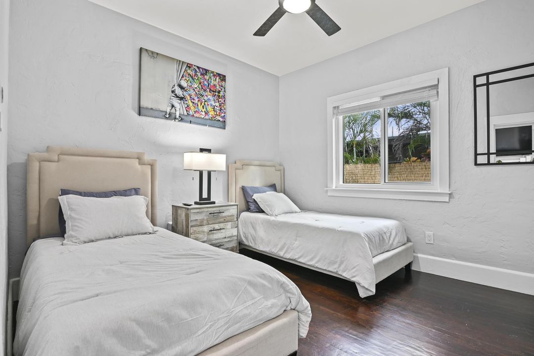 For Sale: $715,000 (0 beds, 0 baths, 1612 Square Feet)