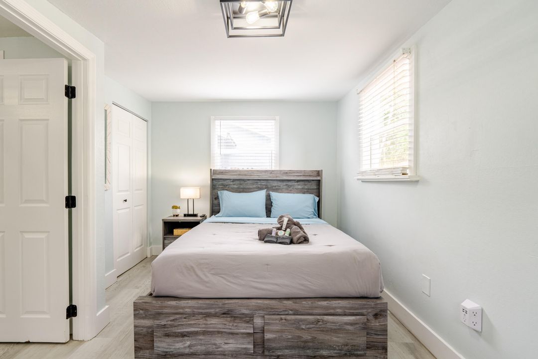 For Sale: $715,000 (0 beds, 0 baths, 1612 Square Feet)