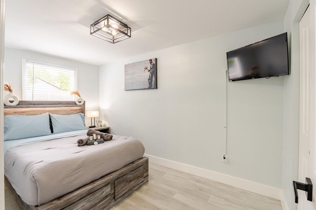 For Sale: $715,000 (0 beds, 0 baths, 1612 Square Feet)