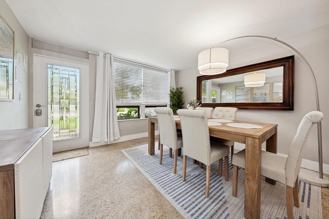 For Sale: $795,000 (3 beds, 2 baths, 1674 Square Feet)