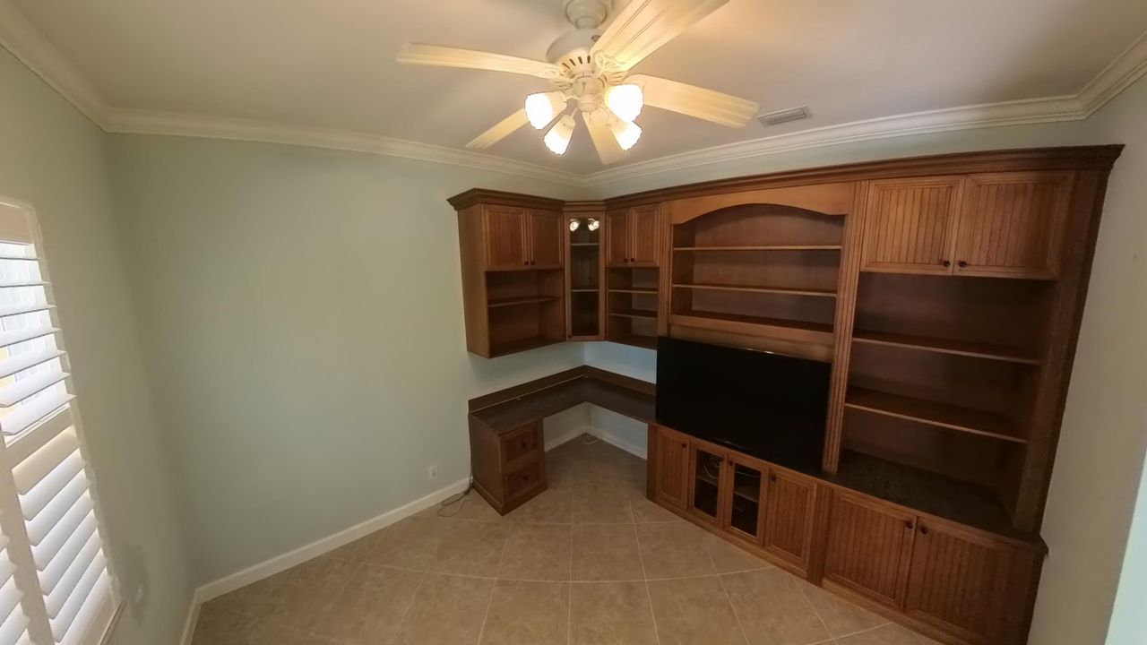 На продажу: $429,000 (3 спален, 2 ванн, 2220 Квадратных фут)