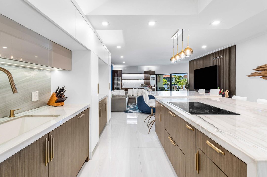 待售: $2,450,000 (3 贝兹, 2 浴室, 1766 平方英尺)