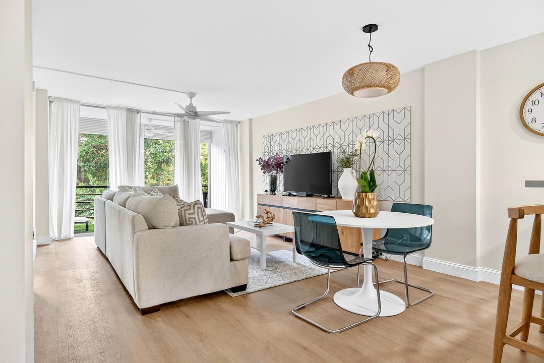 Activo con contrato: $199,998 (2 camas, 2 baños, 975 Pies cuadrados)