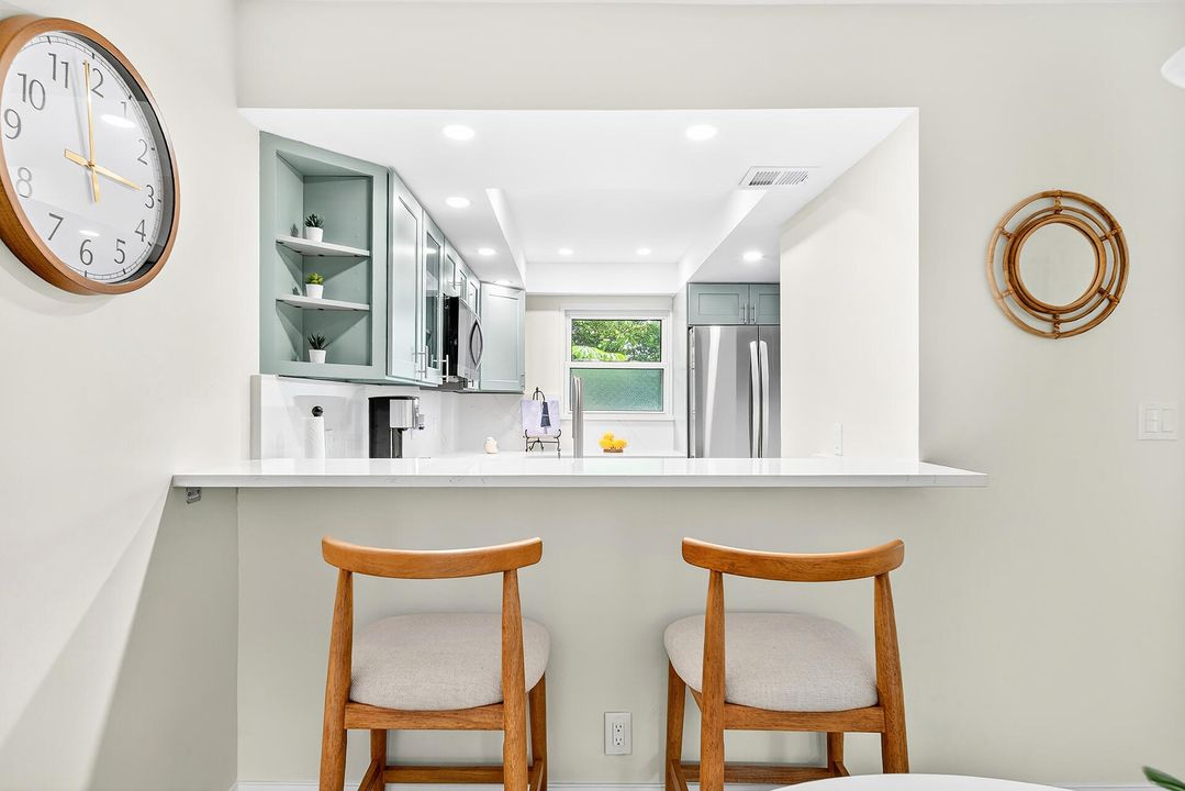 Activo con contrato: $199,998 (2 camas, 2 baños, 975 Pies cuadrados)