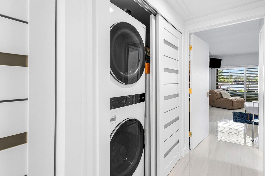 待售: $2,450,000 (3 贝兹, 2 浴室, 1766 平方英尺)