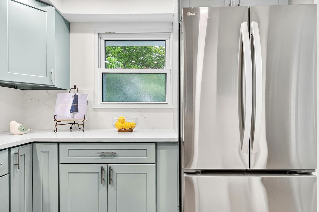 Activo con contrato: $199,998 (2 camas, 2 baños, 975 Pies cuadrados)