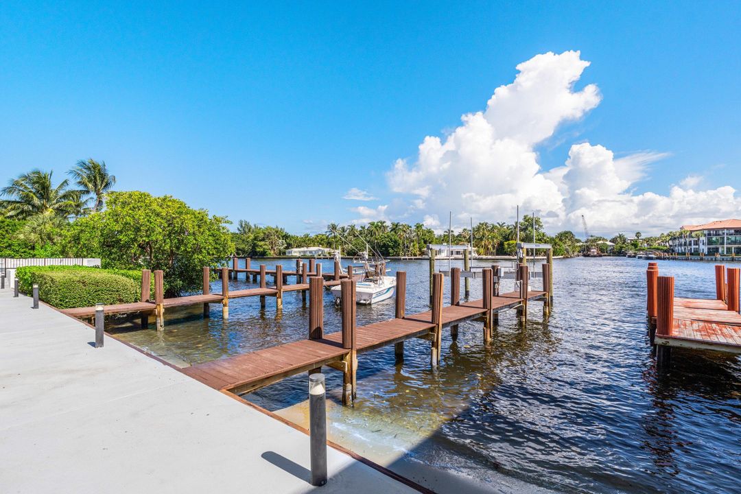 待售: $2,450,000 (3 贝兹, 2 浴室, 1766 平方英尺)